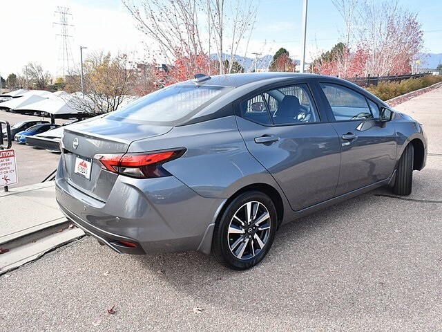 2025 Nissan Versa 1.6 SV photo 3