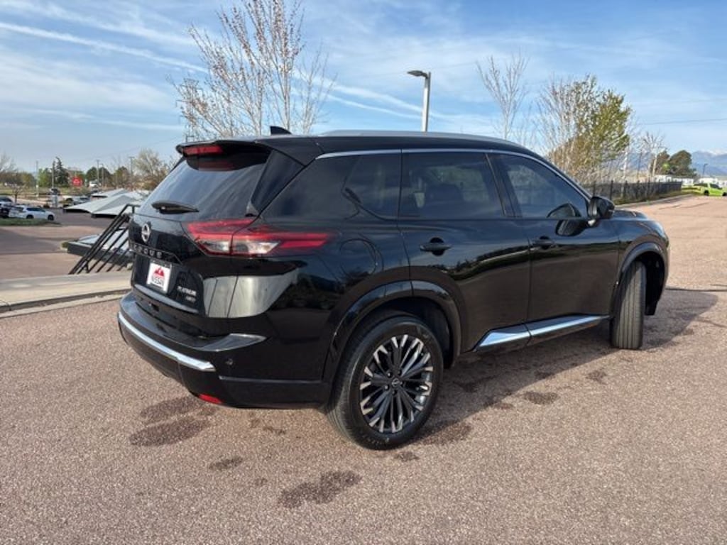 New 2026 Nissan Rogue Platinum SUV