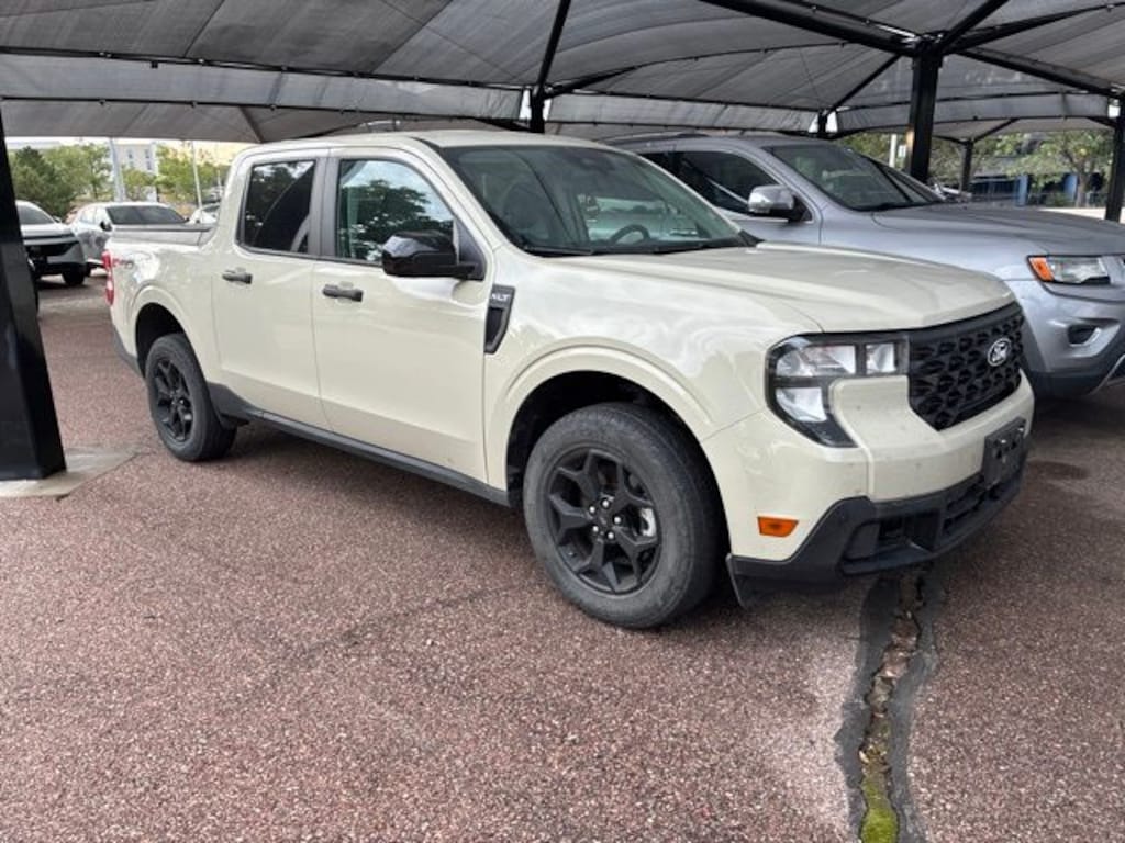 Used 2025 Ford Maverick XLT Truck SuperCrew