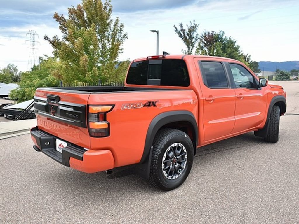 New 2025 Nissan Frontier PRO-4X Truck Crew Cab