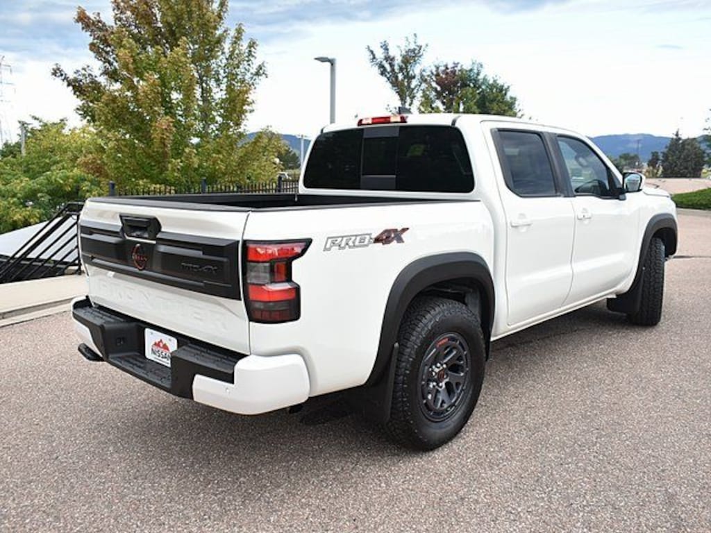 New 2025 Nissan Frontier PRO-4X Truck Crew Cab