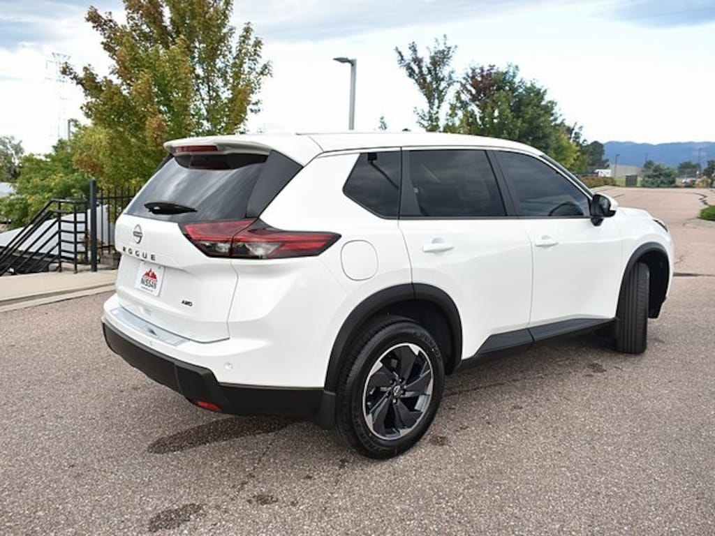 New 2026 Nissan Rogue SV SUV