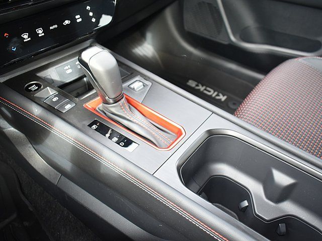 2026 Nissan KICKS SR AWD - Photo 17