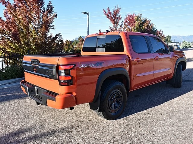 2026 Nissan Frontier PRO-4X photo 2