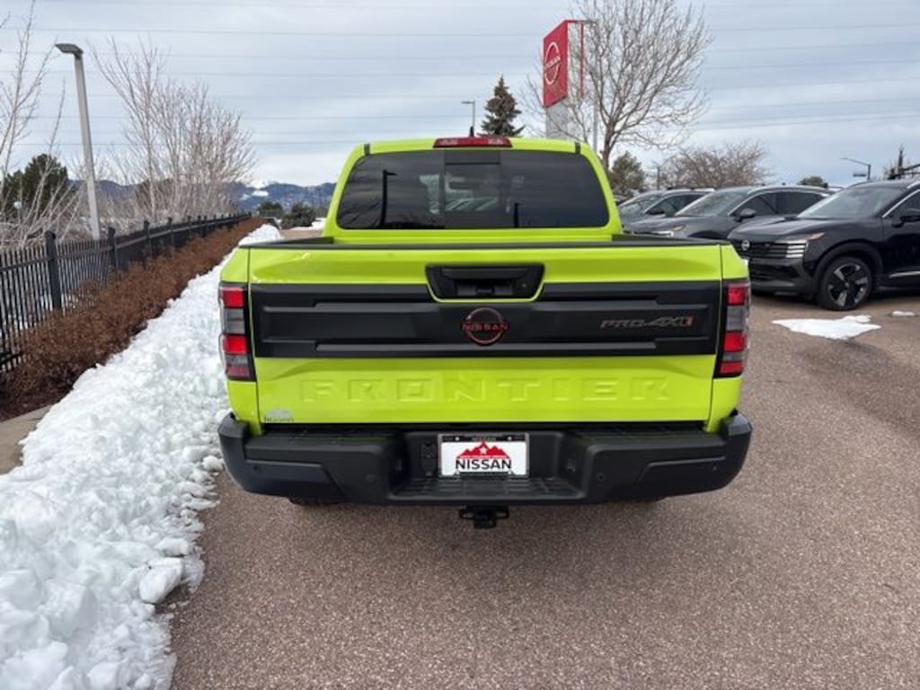 New 2026 Nissan Frontier PRO-4X w/R Package Truck Crew Cab