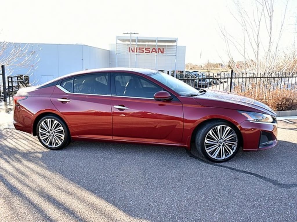 Certified 2023 Nissan Altima 2.5 SL Sedan