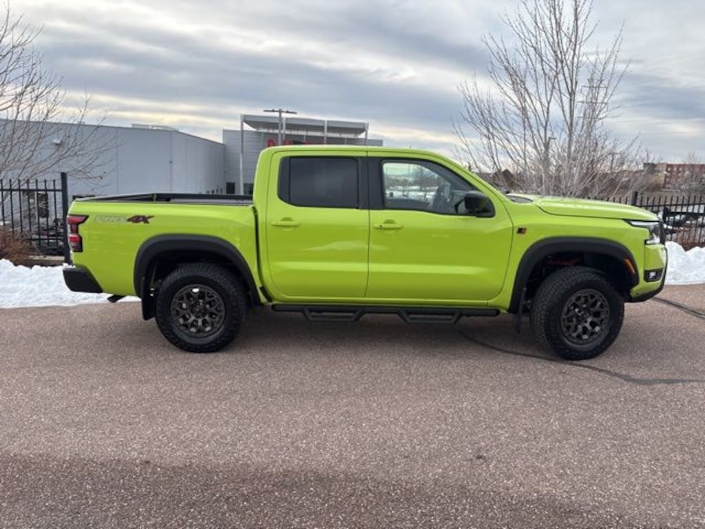 New 2026 Nissan Frontier PRO-4X w/R Package Truck Crew Cab