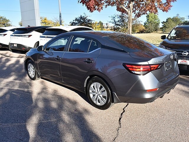 2025 Nissan Sentra S photo 4