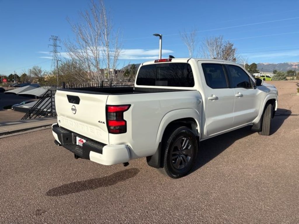 New 2026 Nissan Frontier SV Truck Crew Cab