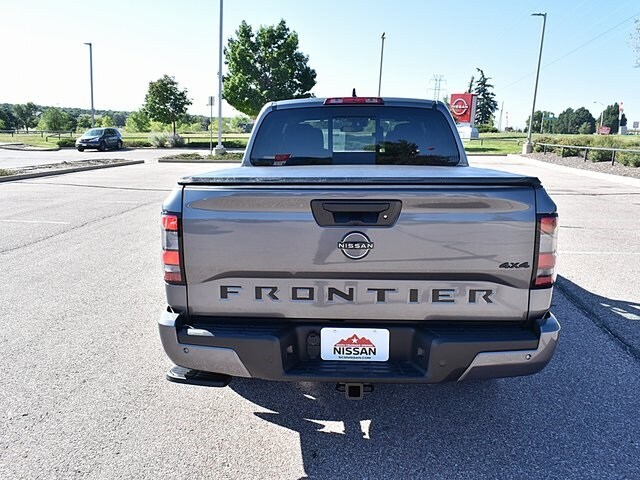 2026 Nissan Frontier SV photo 3