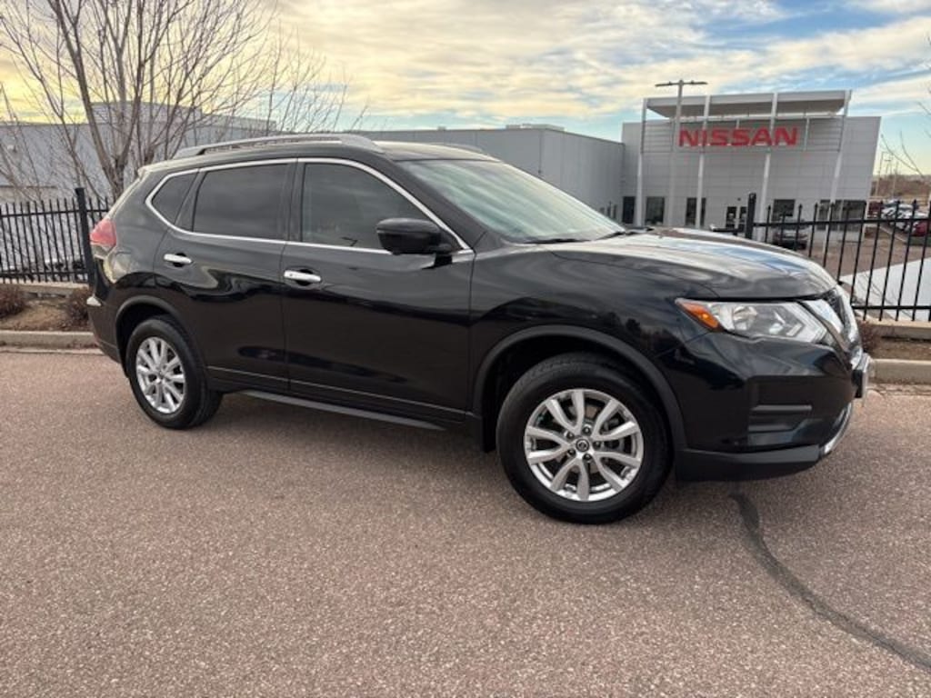 Used 2018 Nissan Rogue SV SUV