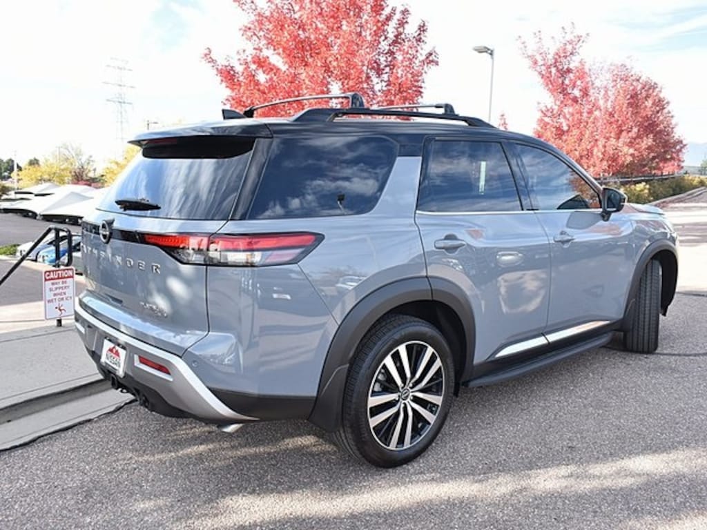 New 2025 Nissan Pathfinder Platinum SUV