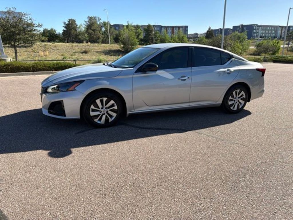 Used 2025 Nissan Altima S Sedan