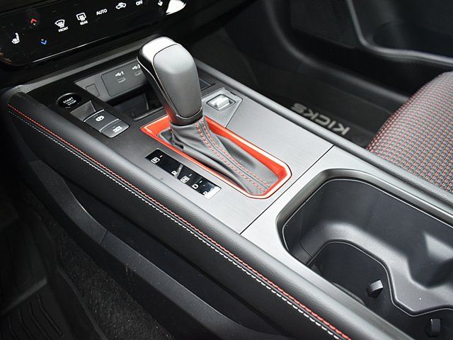 2026 Nissan KICKS SR AWD - Photo 17