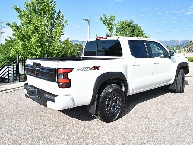 2025 Nissan Frontier PRO-4X photo 3