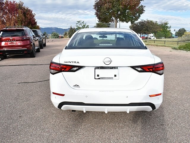 2025 Nissan Sentra SV photo 2