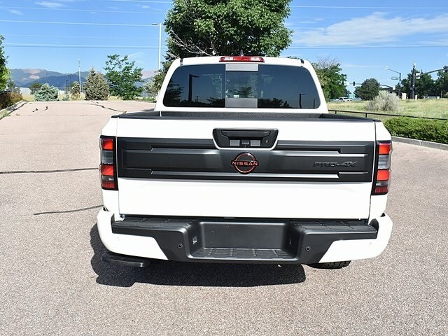 2025 Nissan Frontier PRO-4X photo 4