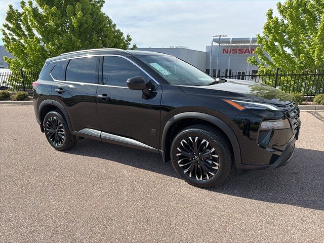 2026 Nissan Rogue Dark Armor AWD's photo