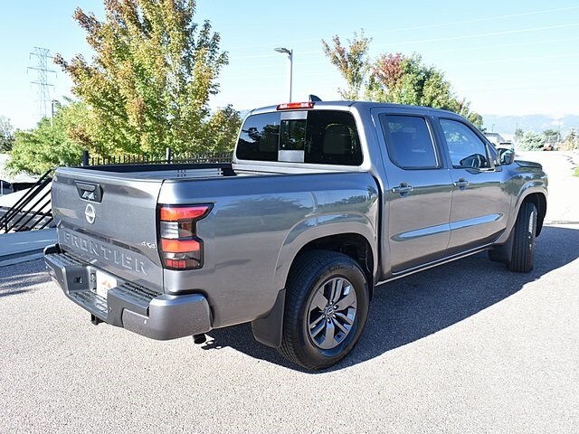 2026 Nissan Frontier SV photo 2