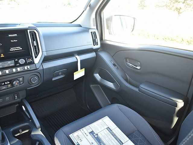 2026 Nissan Frontier SV - Photo 11