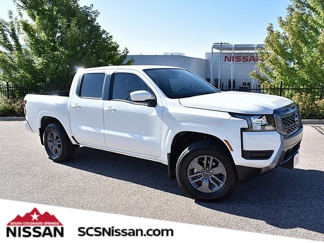 2025 Nissan Frontier SV's photo