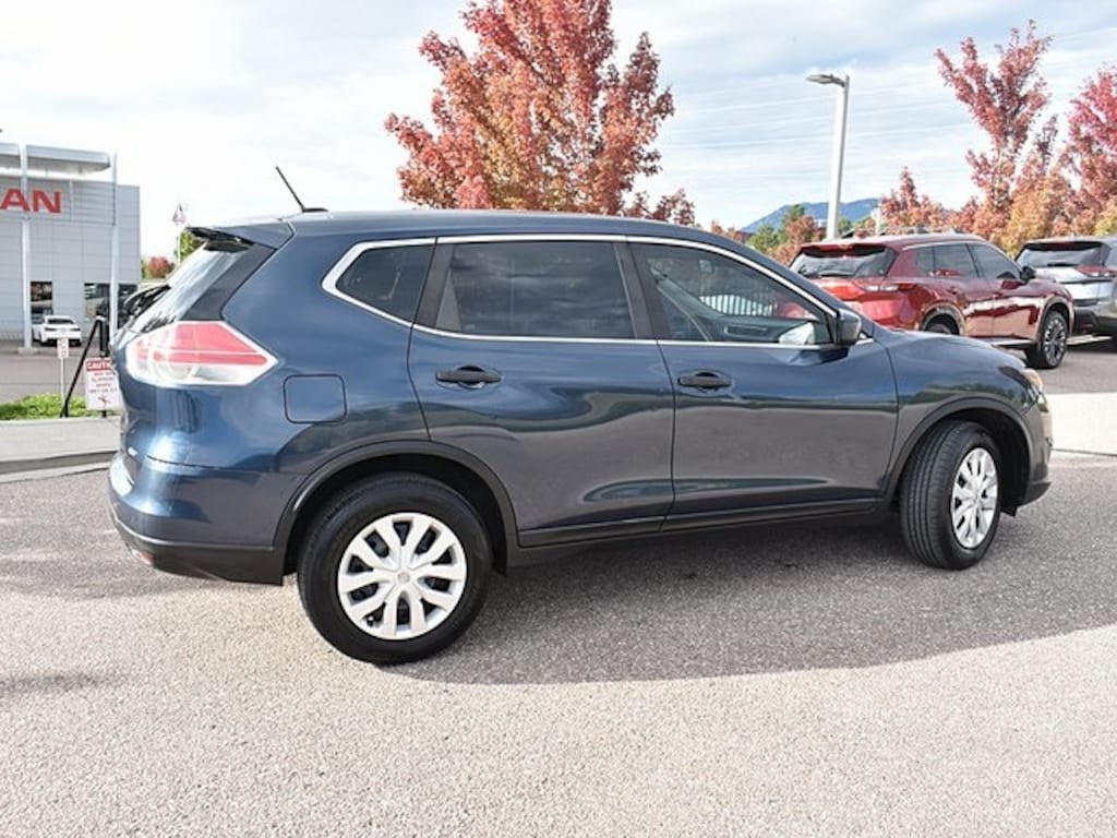 Used 2016 Nissan Rogue S SUV