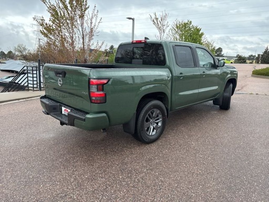 New 2026 Nissan Frontier SV Truck Crew Cab