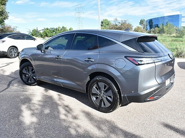 2025 Nissan Murano SL photo 4