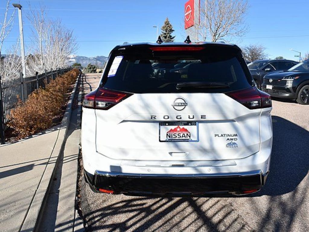 New 2026 Nissan Rogue Platinum SUV