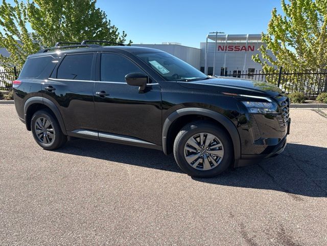 2026 Nissan Pathfinder SV 4WD's photo