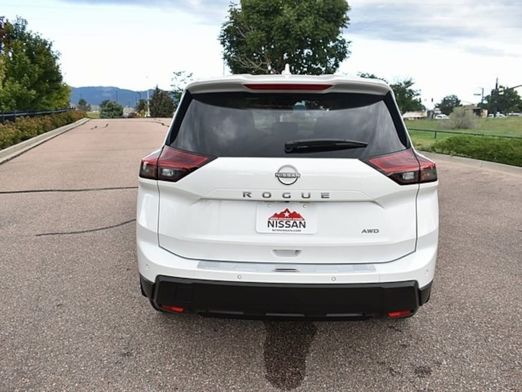 New 2026 Nissan Rogue SV SUV