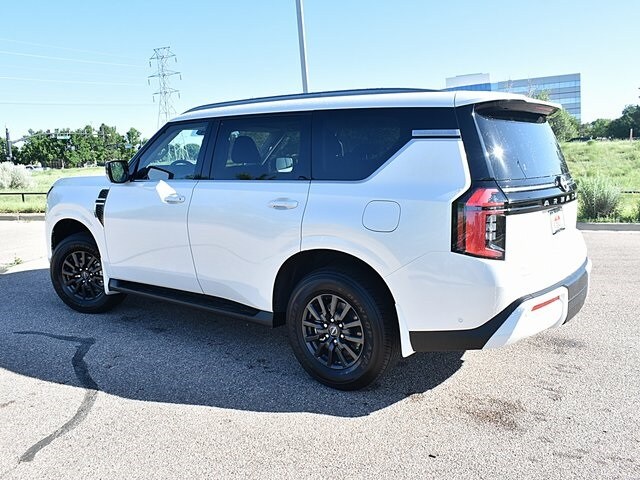 2025 Nissan Armada SV photo 4