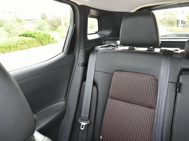 2026 Nissan KICKS SR AWD - Photo 12