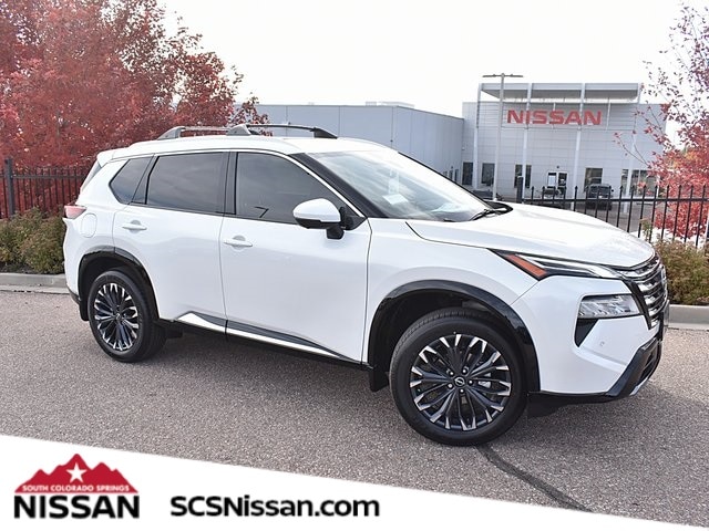 2026 Nissan Rogue Platinum's photo