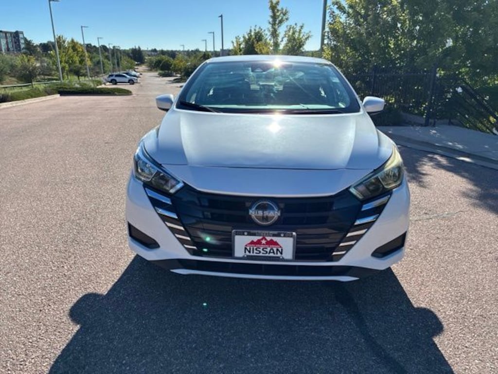 Used 2023 Nissan Versa 1.6 SV Sedan