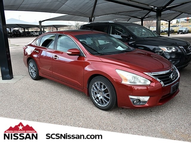 2013 Nissan Altima Sedan SV's photo