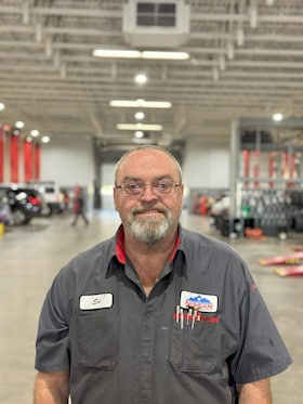 Staff member Ed White from ID_f0eddc166bf7
