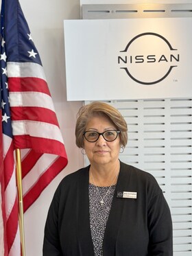 Staff member Betty C  from ID_2dab5eee5f30