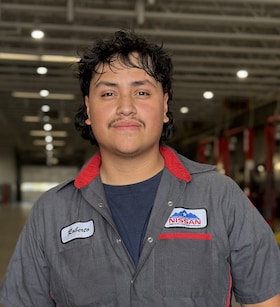 Staff member Roberto Moran De Lira from ID_f0eddc166bf7