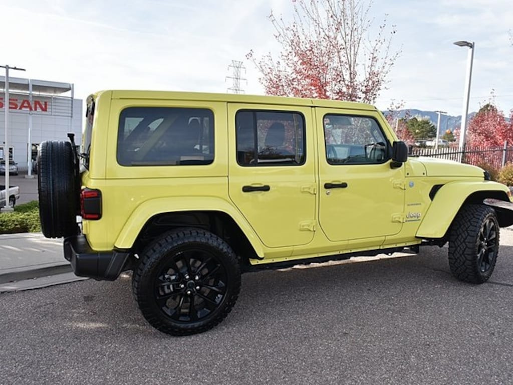 Used 2024 Jeep Wrangler 4xe Sahara SUV