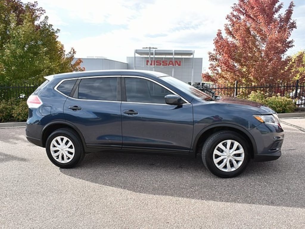 Used 2016 Nissan Rogue S SUV