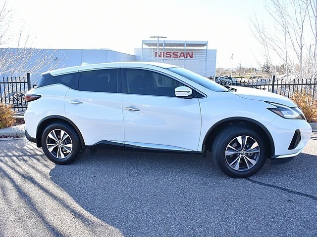 2020 Nissan Murano S photo 2