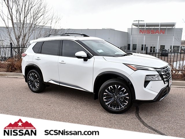 2026 Nissan Rogue Platinum's photo