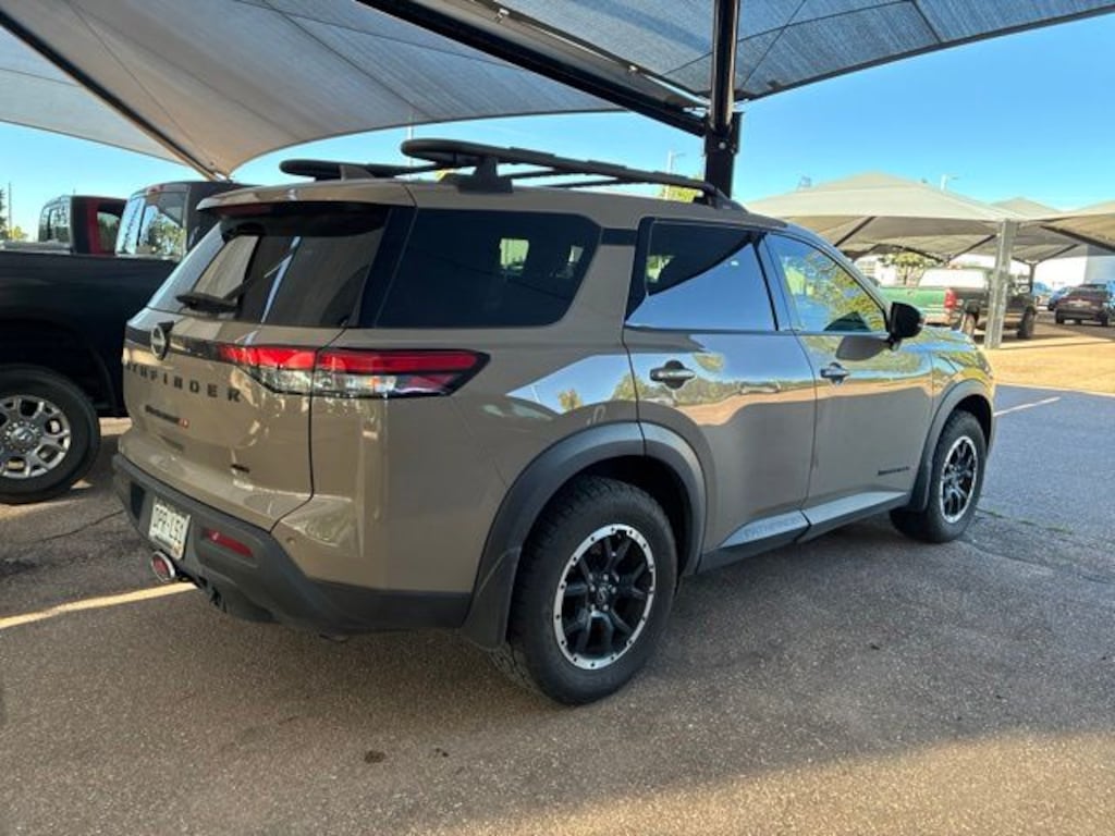 Used 2025 Nissan Pathfinder Rock Creek SUV