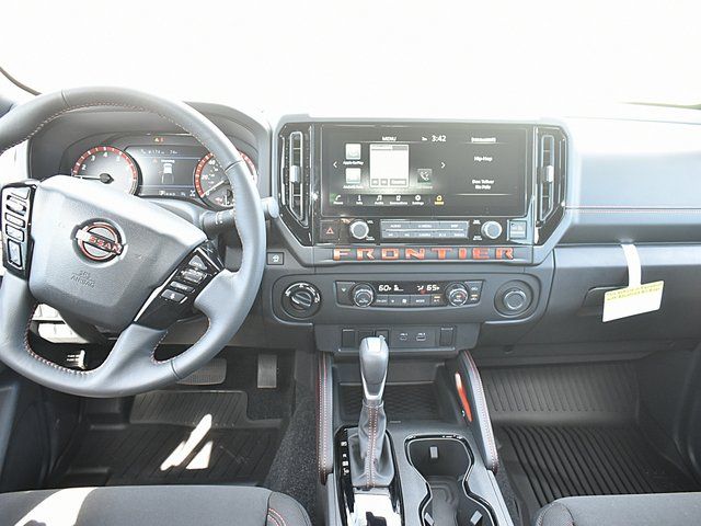 2025 Nissan Frontier PRO-4X - Photo 10