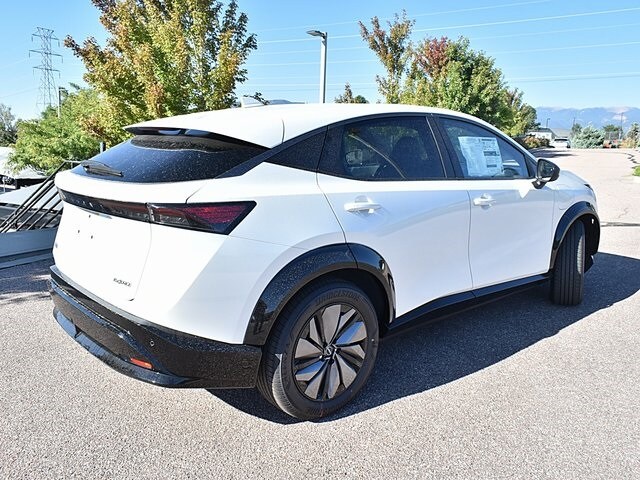 2025 Nissan ARIYA Engage Evolve+ Empower photo 2