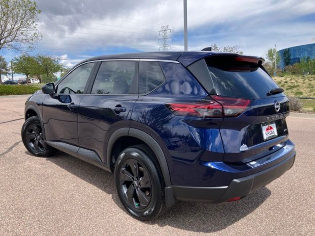 New 2026 Nissan Rogue SV SUV