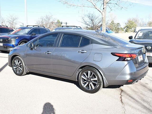 2025 Nissan Versa 1.6 SV photo 4