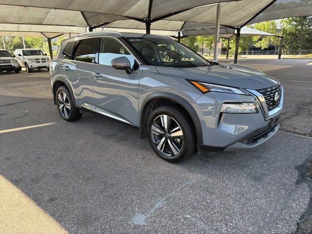 2021 Nissan Rogue SL AWD's photo
