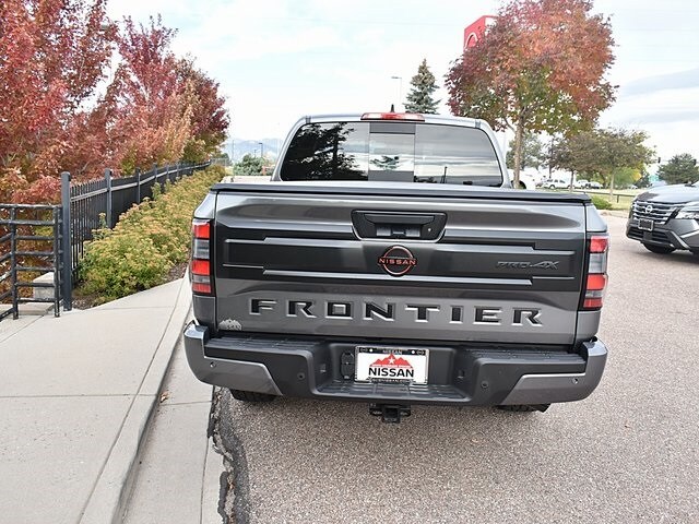 2026 Nissan Frontier PRO-4X photo 3